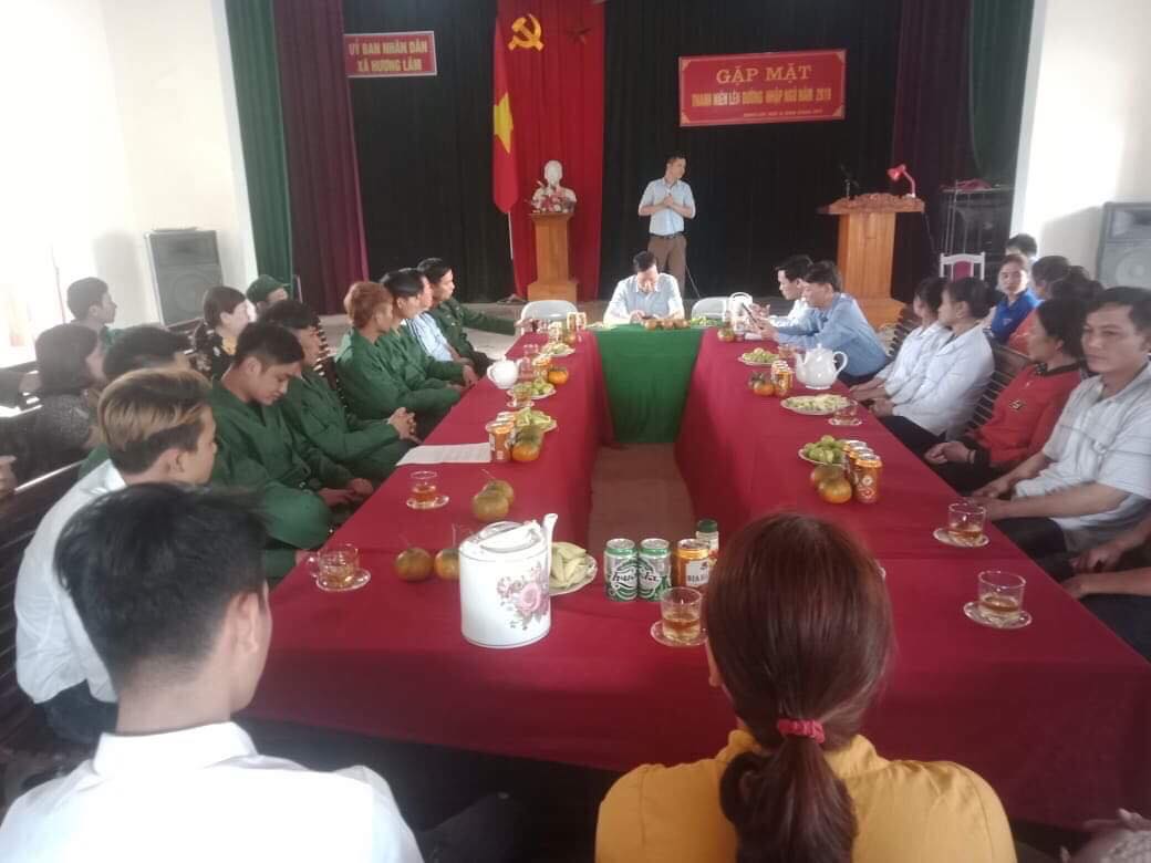 UBND xã Hương Lâm liên hoan gặp mặt tiễn thanh niên lên đường nhập ngũ